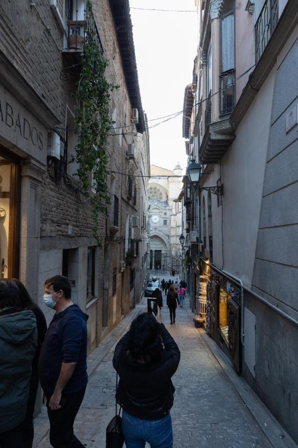 Apartamento Cordonerias Toledo Bagian luar foto